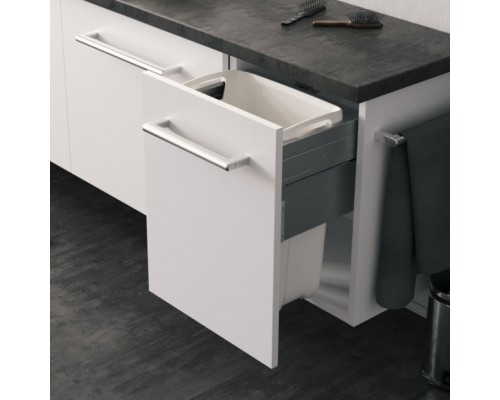 Hailo Корзина LAUNDRY CARRIER SMALL для хранения белья 33 л, выдвижной фасад 450 мм, белый/серебро